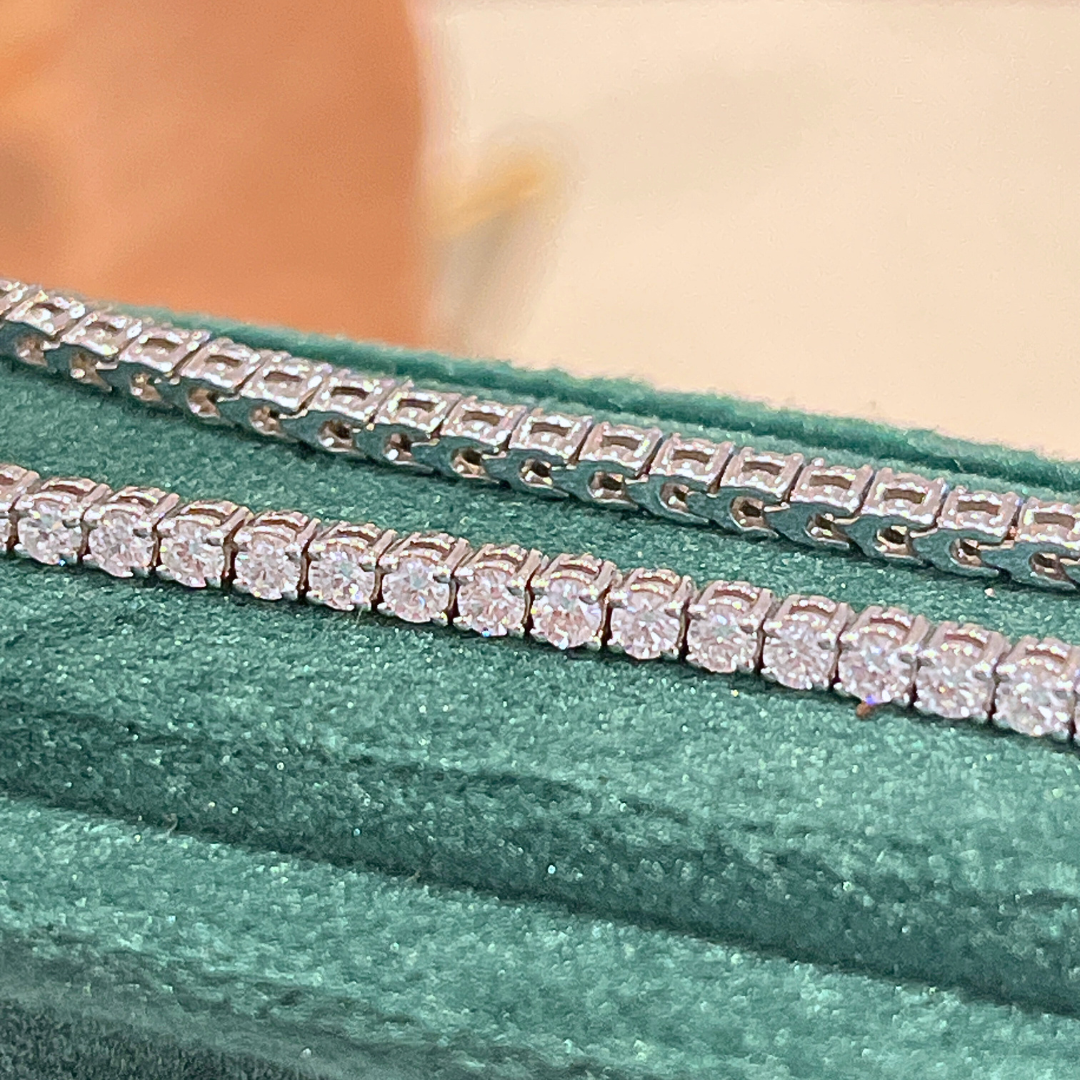 14k White Gold Diamond Tennis Bracelet