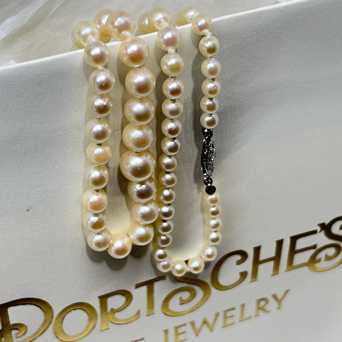 Graduated Cultured Freshwater Pearl Necklace